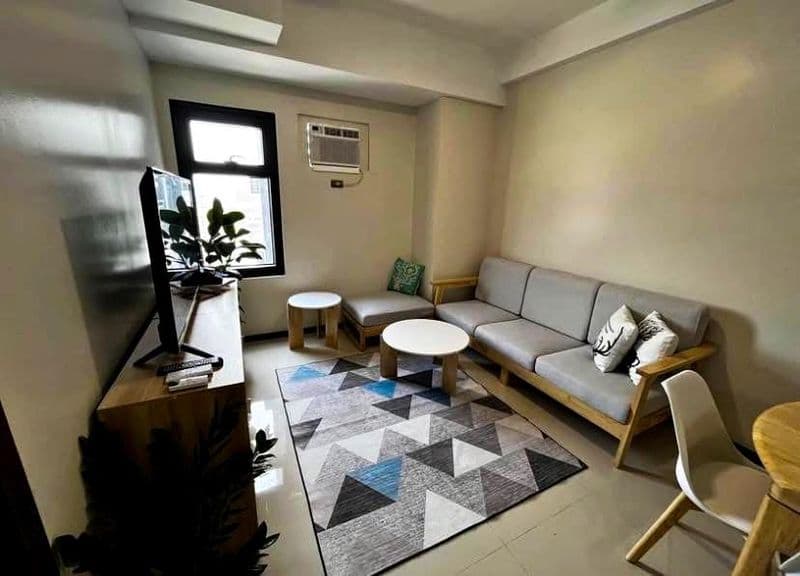 Galleria Residences 1‑Bedroom Unit for Lease