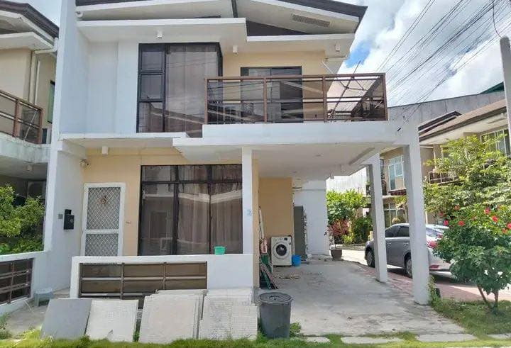 2-Storey Home for Sale in Alberlyn South, Talisay